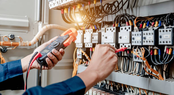 Best Ceiling Fan Installation Electrician  in Floydada, TX